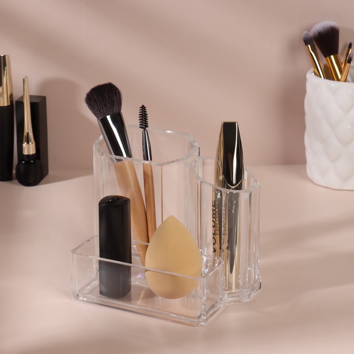 Органайзер для хранения маникюрных/косметических принадлежностей, 3 секции, 13 × 11 × 9,5 см, цвет прозрачный
Органайзер для хранения маникюрных/косметических принадлежностей, 3 секции, 13 × 11 × 9,5 см, цвет прозрачный