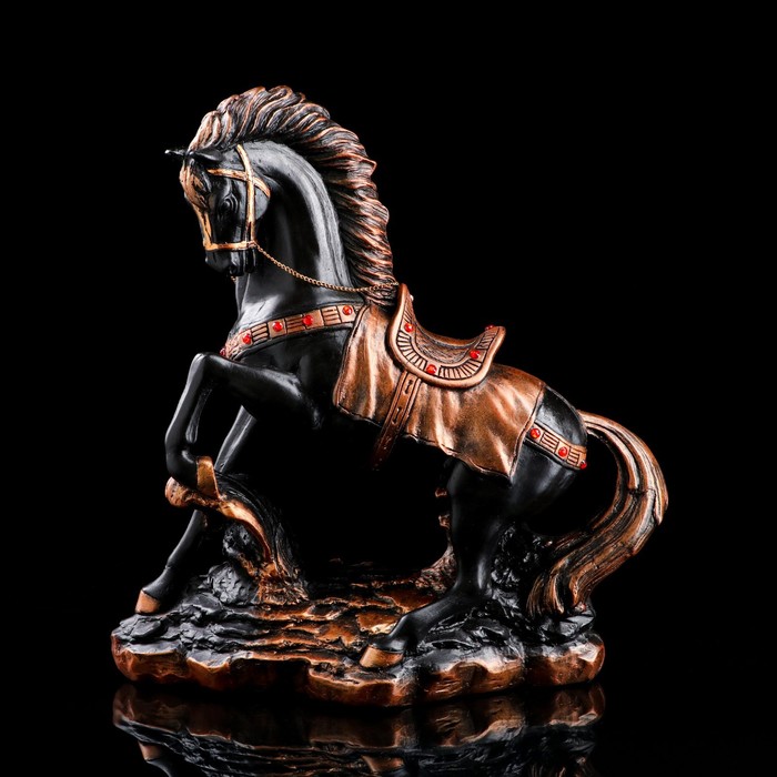 Статуэтка "Грациозный конь", чёрная, гипс, 34х16х37 см
Статуэтка "Грациозный конь", чёрная, гипс, 34х16х37 см