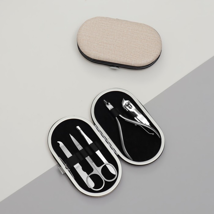 Набор маникюрный, 5 предметов, в футляре, цвет бежевый
Набор маникюрный, 5 предметов, в футляре, цвет бежевый