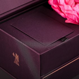Коробка подарочная Best с откидной крышкой на магните, фиолетовая, 35 х 15 х 10,5 см
Коробка подарочная Best с откидной крышкой на магните, фиолетовая, 35 х 15 х 10,5 см