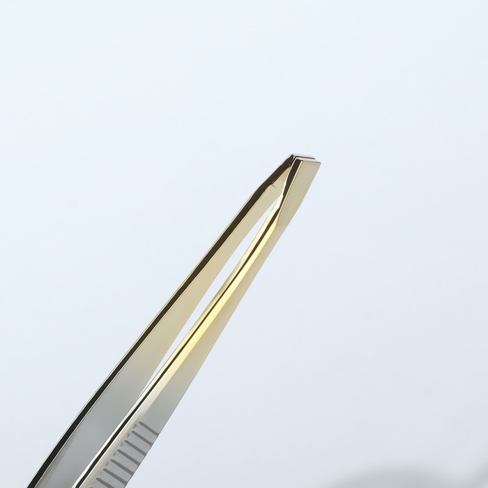 фото Пинцет скошенный, широкий, 9 см, цвет серебристый/золотистый, ru-0142 runail