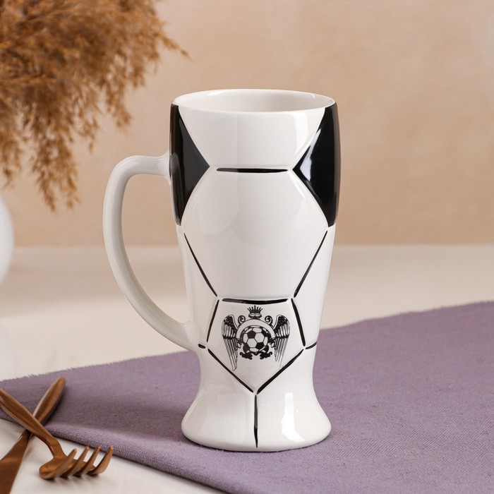 Пивная кружка "Футбол", чёрно-белая, керамика, 0.5 л
Пивная кружка "Футбол", чёрно-белая, керамика, 0.5 л