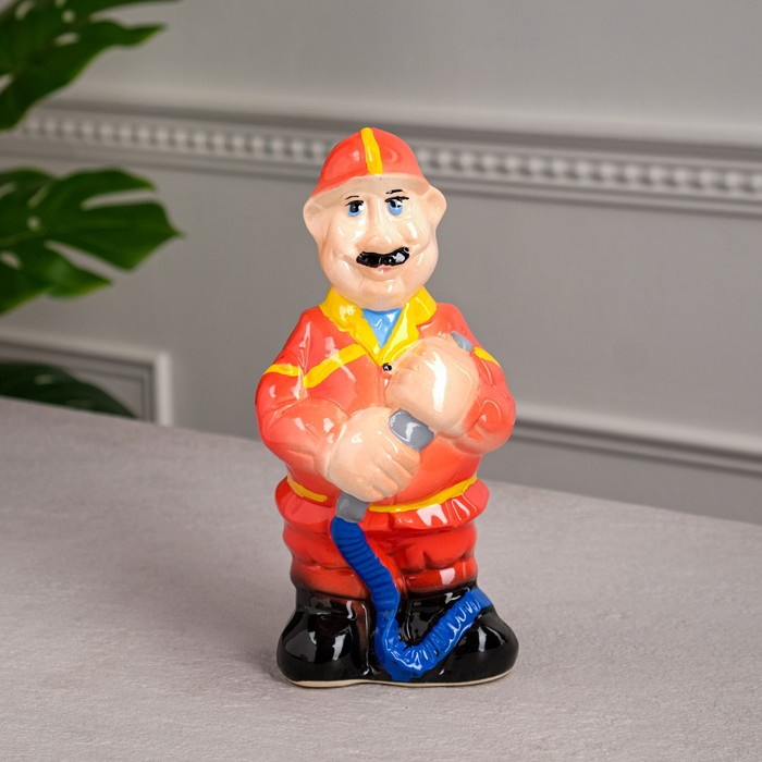 Копилка "Пожарный", глазурь, разноцветная, 23 см, микс
Копилка "Пожарный", глазурь, разноцветная, 23 см, микс