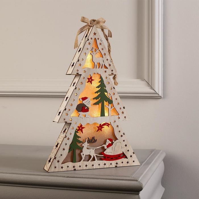 Фигура дерев. "Ёлка с Новогодними героями", 29х20х4 см, AA*2 (не в компл.), 5 LED, ТЁПЛОЕ БЕЛОЕ 366759
Фигура дерев. "Ёлка с Новогодними героями", 29х20х4 см, AA*2 (не в компл.), 5 LED, ТЁПЛОЕ БЕЛОЕ 366759