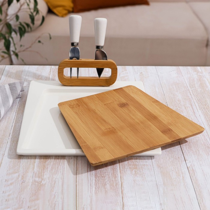 Набор керамический для сырного ассорти и канапе «Эстет», доска для нарезки, 2 ножа, цвет белый 
Набор керамический для сырного ассорти и канапе «Эстет», доска для нарезки, 2 ножа, цвет белый