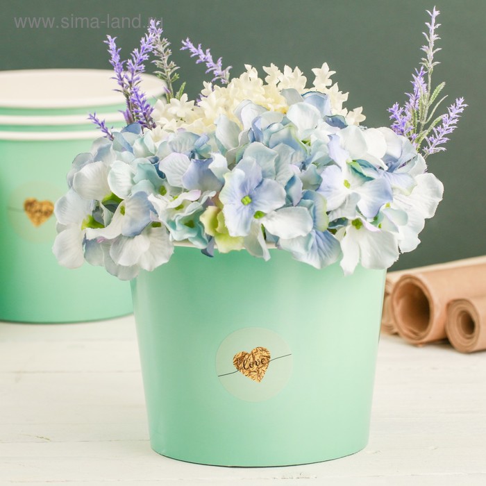 Стаканчик для цветов LOVE, 13,5 × 16 см
Стаканчик для цветов LOVE, 13,5 × 16 см