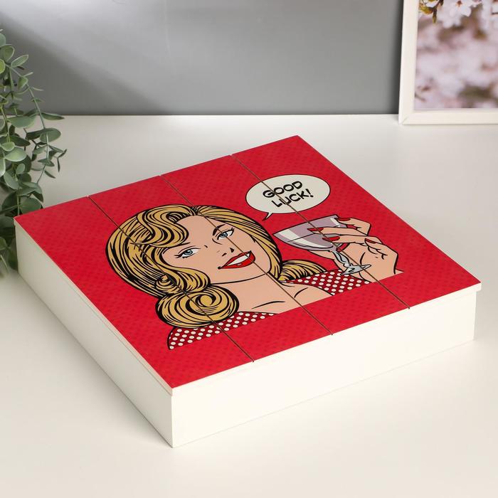 Шкатулка дерево с делениями "Блондинка с бокалом" 6х29,8х29,7 см
Шкатулка дерево с делениями "Блондинка с бокалом" 6х29,8х29,7 см