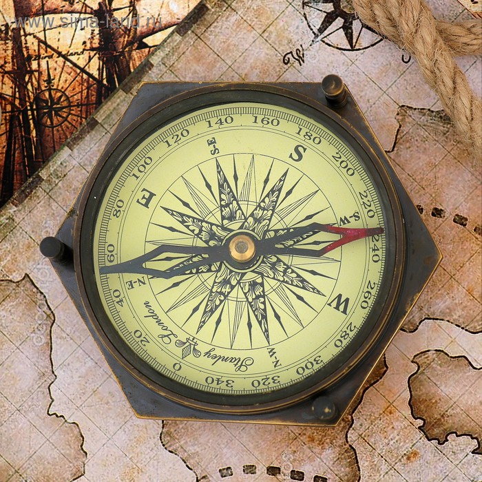 Компас "Пещера" 8х9х3,5 см
Компас "Пещера" 8х9х3,5 см