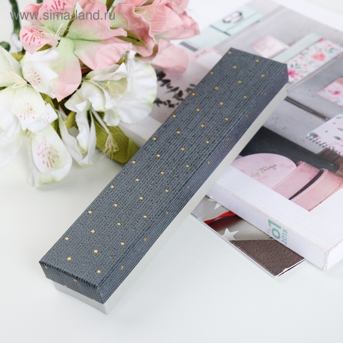 Коробка подарочная 21 х 4,5 х 3 см
Коробка подарочная 21 х 4,5 х 3 см