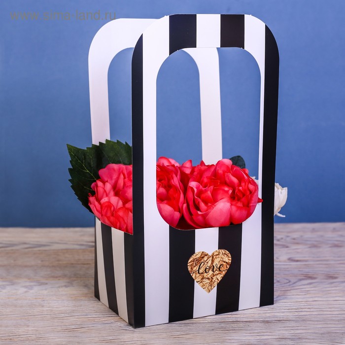 фото Коробка-переноска для цветов «стильная полоска», 17 × 12 × 32 см дарите счастье