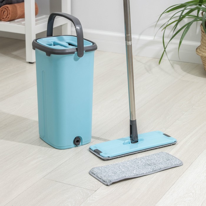 Набор для уборки: ведро с отсеками для полоскания и отжима 12 л, швабра плоская, запасная насадка из микрофибры
Набор для уборки: ведро с отсеками для полоскания и отжима 12 л, швабра плоская, запасная насадка из микрофибры