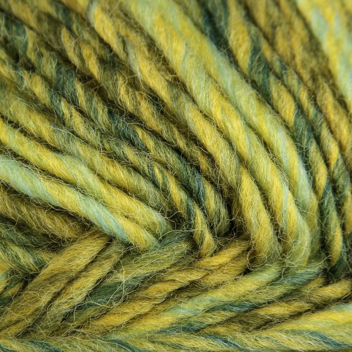 Пряжа "Ровница Мультиколоровая" 50% шерсть, 50% акрил 400м/200гр (1090 М)
Пряжа "Ровница Мультиколоровая" 50% шерсть, 50% акрил 400м/200гр (1090 М)