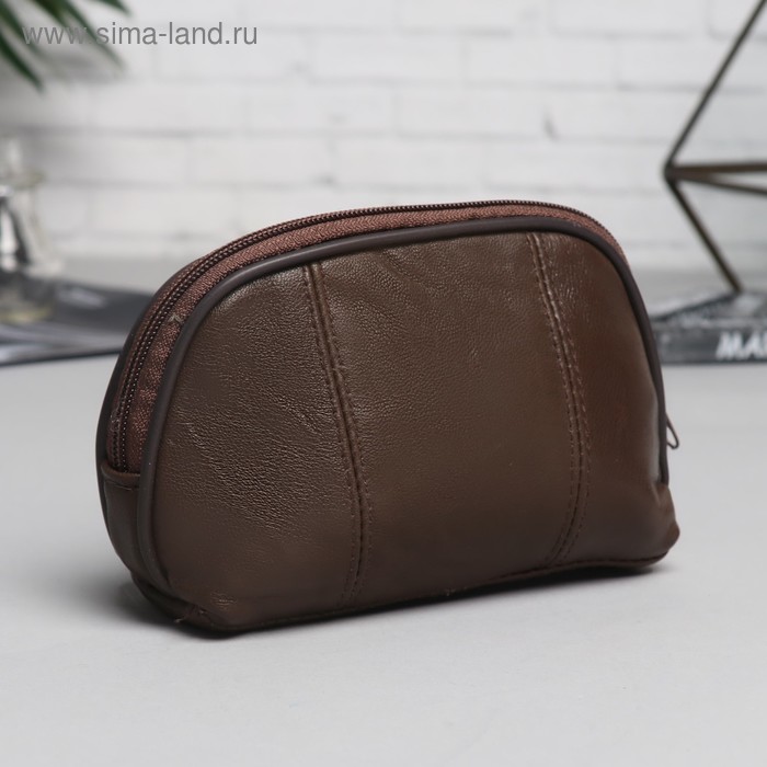 фото Косметичка простая, отдел на молнии, цвет коричневый
