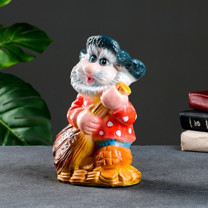 Копилка "Домовой с веником" 26х20х17см
Копилка "Домовой с веником" 26х20х17см