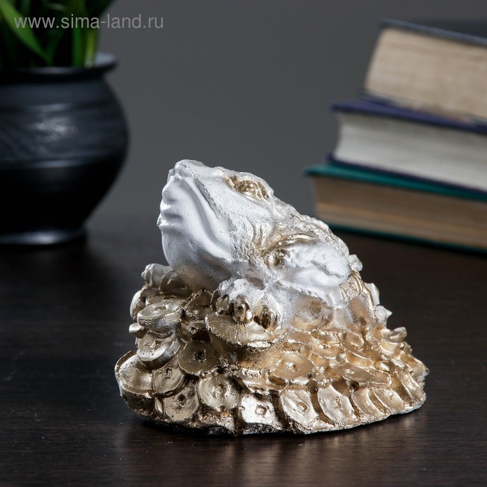 Копилка "Жаба на деньгах" белая, 10х12см
Копилка "Жаба на деньгах" белая, 10х12см