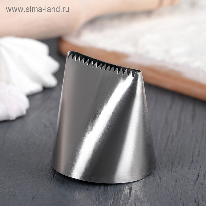 Насадка кондитерская «Плетение», d=5,5 см, вых. 4,5 см 
Насадка кондитерская «Плетение», d=5,5 см, вых. 4,5 см