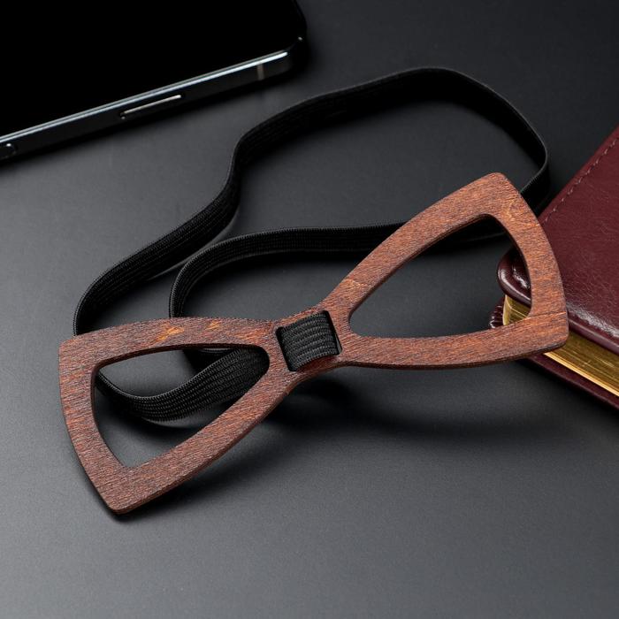 Бабочка деревянная "Модник", с резинкой
Бабочка деревянная "Модник", с резинкой