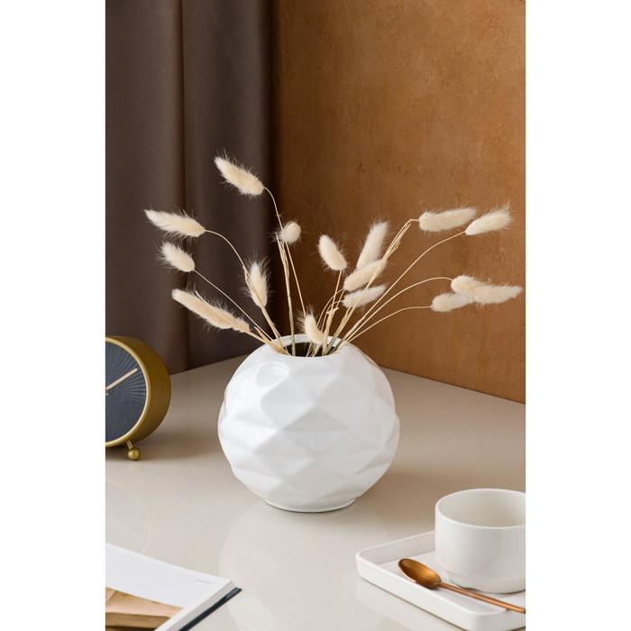 Ваза керамическая "Шар оригами", настольная, глянец, белая, 16 см
Ваза керамическая "Шар оригами", настольная, глянец, белая, 16 см
