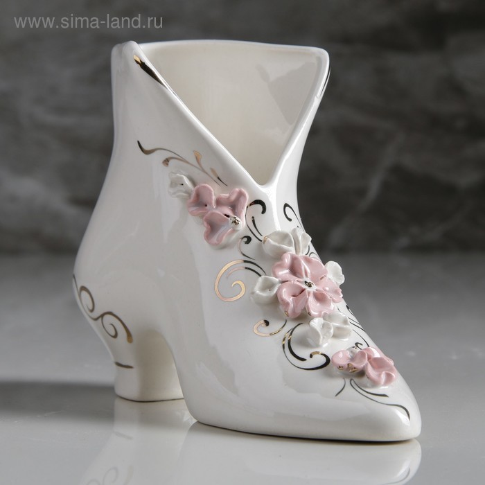 Ваза для конфет "Туфелька", белая, керамика, 11 см
Ваза для конфет "Туфелька", белая, керамика, 11 см