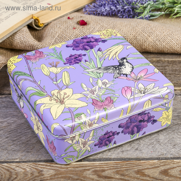 Шкатулка металл квадрат "Птица в лилиях" 5,8х17х17 см
Шкатулка металл квадрат "Птица в лилиях" 5,8х17х17 см