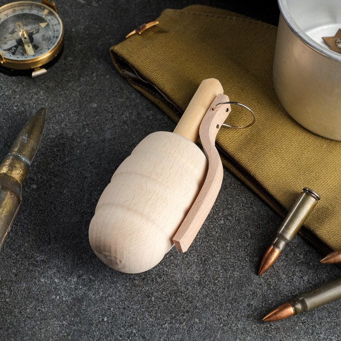 Сувенирное деревянное оружие "Граната", 15х5 см, массив бука
Сувенирное деревянное оружие "Граната", 15х5 см, массив бука