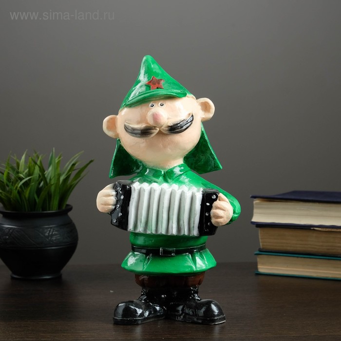 Копилка "Буденновец с гармошкой" 30х17х11см
Копилка "Буденновец с гармошкой" 30х17х11см