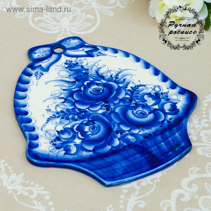 Сырная доска "Корзинка", гжель, фарфор, 26х22 см
Сырная доска "Корзинка", гжель, фарфор, 26х22 см