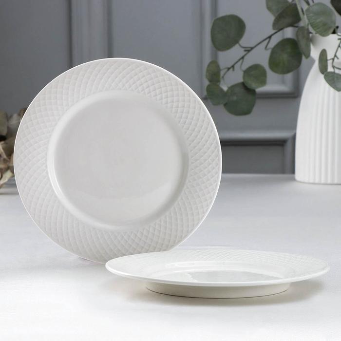 Набор тарелок десертных «Юлия Высоцкая», d=20 см, 2 шт, цвет белый
Набор тарелок десертных «Юлия Высоцкая», d=20 см, 2 шт, цвет белый