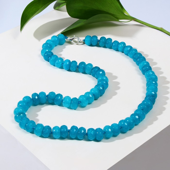 Бусы "Аквамарин" кукуруза гранёная через узел , длина 48 см
Бусы "Аквамарин" кукуруза гранёная через узел , длина 48 см