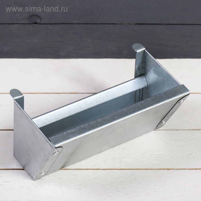 Навесная кормушка, 20 см, металл
Навесная кормушка, 20 см, металл