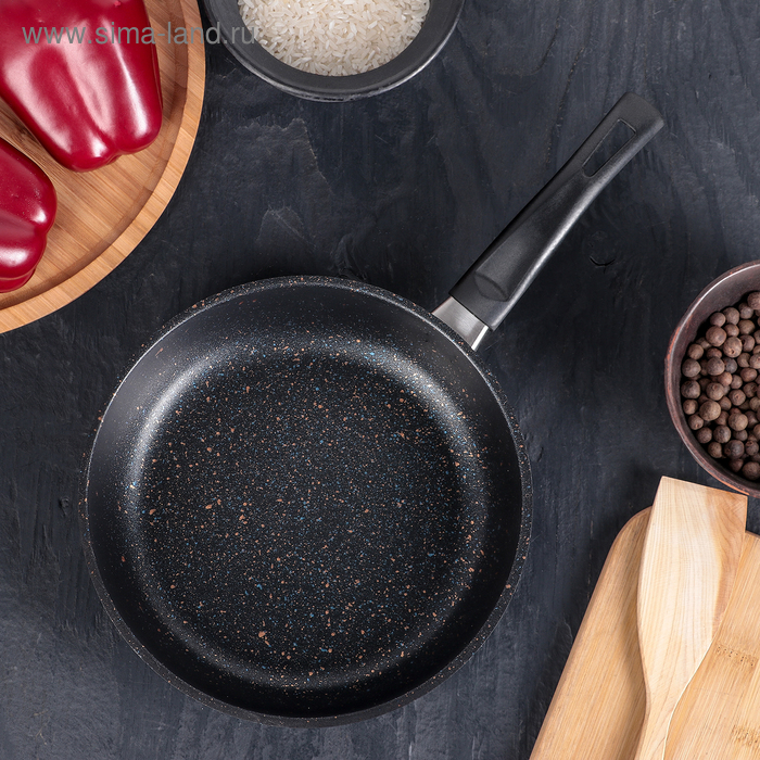Сковорода Rock Black, d=19 см
Сковорода Rock Black, d=19 см