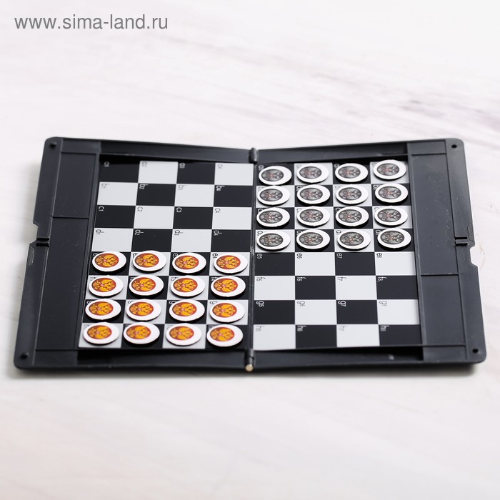 Дорожные шашки «Россия», 17 х 10 см
Дорожные шашки «Россия», 17 х 10 см