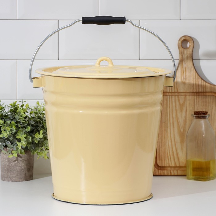 Ведро с крышкой, 12 л, без деколи, цвет бежевый
Ведро с крышкой, 12 л, без деколи, цвет бежевый