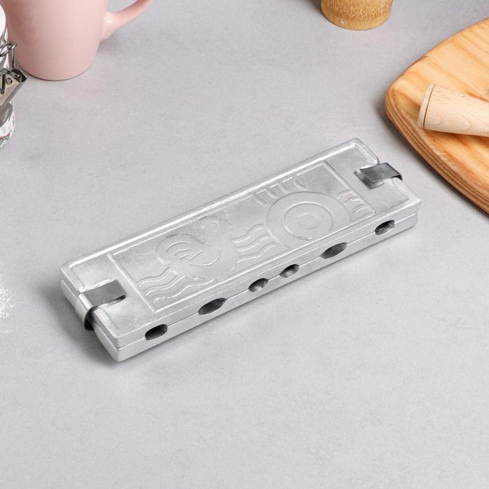 Форма для леденцов "Зверюшки", 6 фигур
Форма для леденцов "Зверюшки", 6 фигур