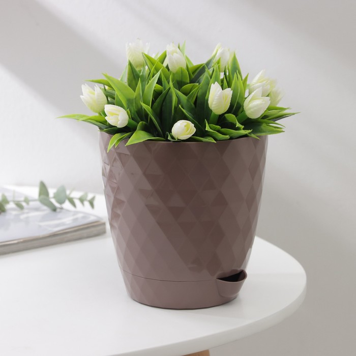 Кашпо с прикорневым поливом «Румба», 1,5 л, цвет коричневый
Кашпо с прикорневым поливом «Румба», 1,5 л, цвет коричневый