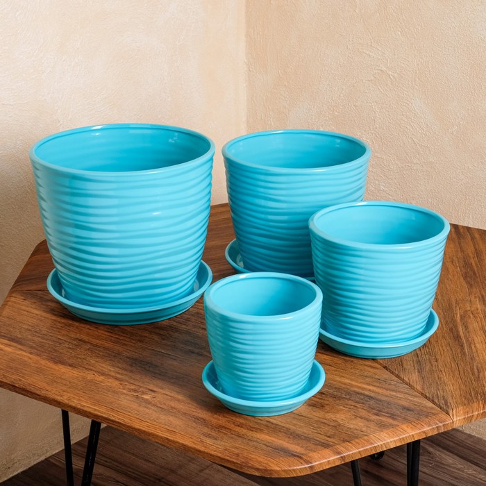Набор горшков для цветов "Грация волна", бирюзовый, 4 горшка: 1 л, 2.2 л, 4.3 л, 7 л
Набор горшков для цветов "Грация волна", бирюзовый, 4 горшка: 1 л, 2.2 л, 4.3 л, 7 л