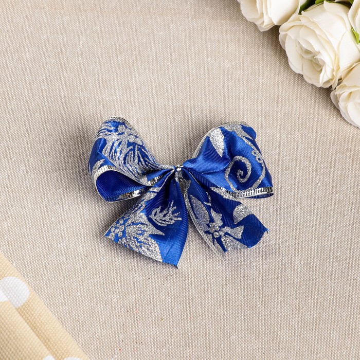 Бант праздничный "Иней", синий, 11 х 9 см
Бант праздничный "Иней", синий, 11 х 9 см