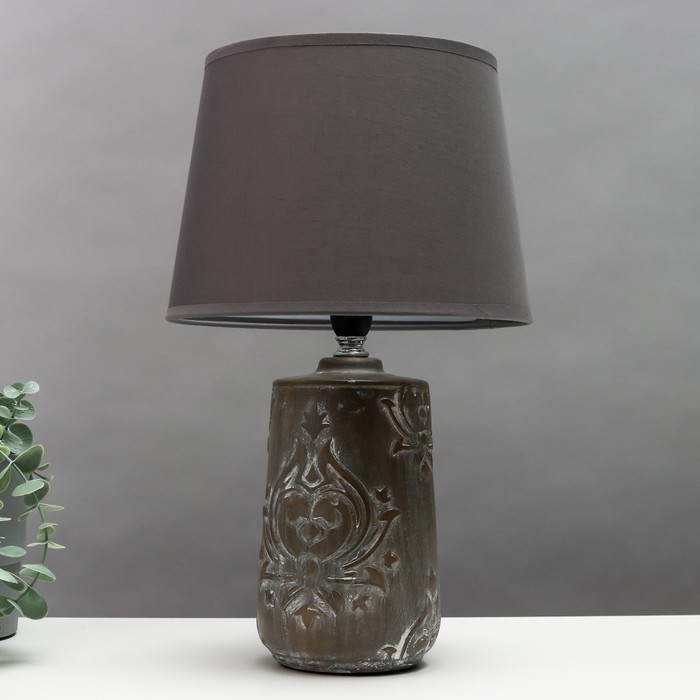 Лампа настольная "Латте" 1х40Вт E14 серый 20х20х34 см.
Лампа настольная "Латте" 1х40Вт E14 серый 20х20х34 см.