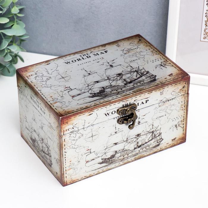 Шкатулка дерево кожзам перламутр "Корабль в Тихом океане" 10х12х18 см
Шкатулка дерево кожзам перламутр "Корабль в Тихом океане" 10х12х18 см