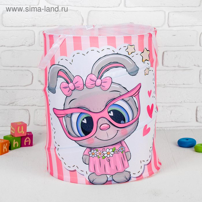 Корзина для хранения игрушек «Зайка в очках» 35×35×45 см 
Корзина для хранения игрушек «Зайка в очках» 35×35×45 см