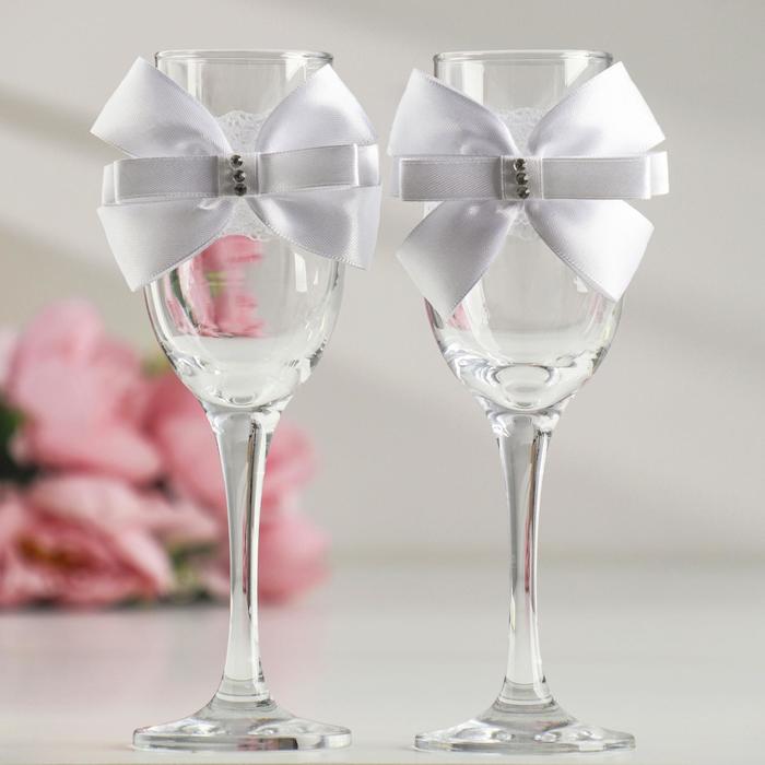 Набор свадебных бокалов "Бриз", белый
Набор свадебных бокалов "Бриз", белый