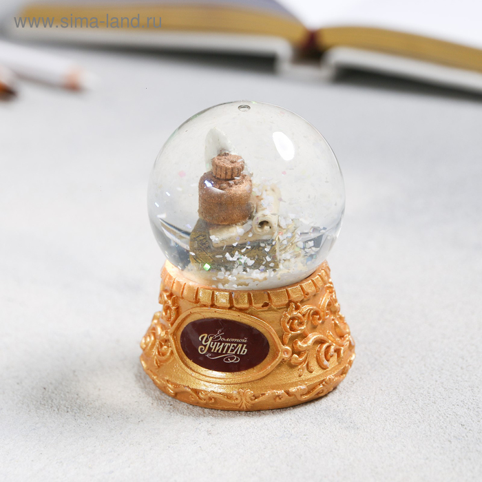 Снежный шар «Перо», 6.5 х 5 см
Снежный шар «Перо», 6.5 х 5 см