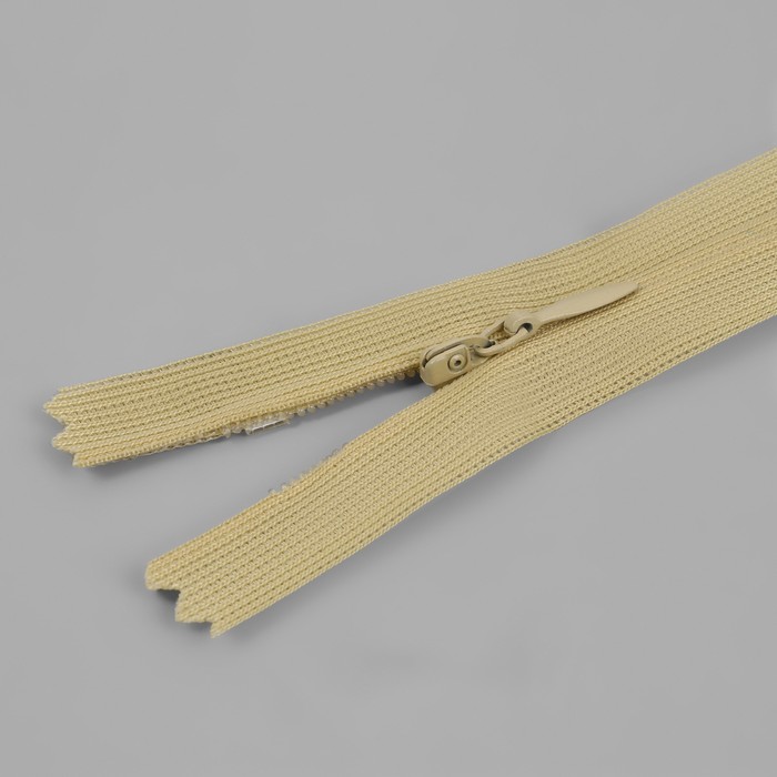 фото Молния потайная, №3, неразъёмная, замок автомат, 30 см, цвет бежевый