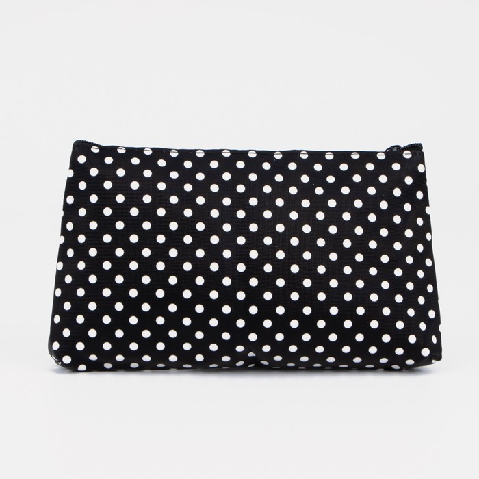 фото Косметичка на молнии, цвет чёрный