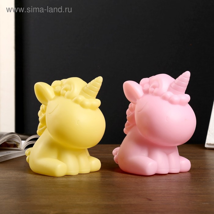 Ночник "Единорог" LED батарейки AG13 МИКС 15х9,5х16 см. 
Ночник "Единорог" LED батарейки AG13 МИКС 15х9,5х16 см.