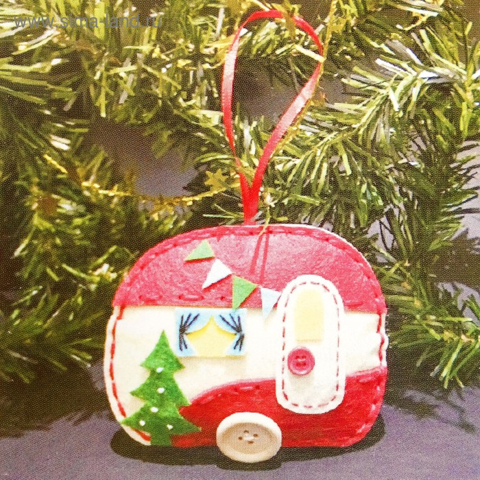 Набор для создания подвесной ёлочной игрушки из фетра «Машина на колёсах»
Набор для создания подвесной ёлочной игрушки из фетра «Машина на колёсах»