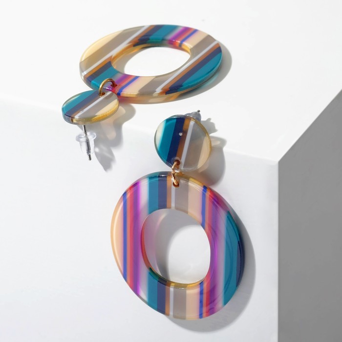 Серьги пластик "Глянец", цветные с молочными вставками
Серьги пластик "Глянец", цветные с молочными вставками