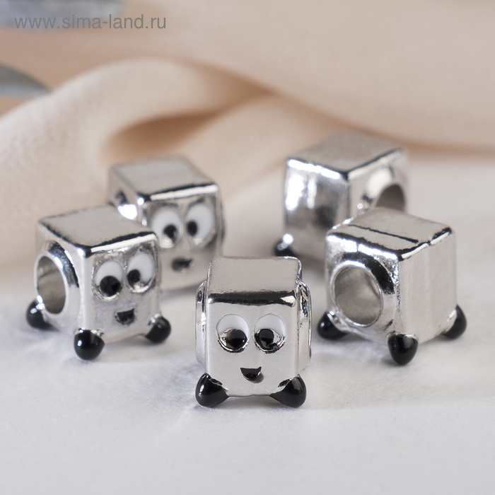 Талисман "Паровозик", цвет чёрно-белый в серебре
Талисман "Паровозик", цвет чёрно-белый в серебре