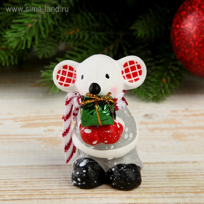 Сувенир керамика "Мышонок в шубке, ушки в клеточку с подарком" 7,5х3,8х5,7 см
Сувенир керамика "Мышонок в шубке, ушки в клеточку с подарком" 7,5х3,8х5,7 см