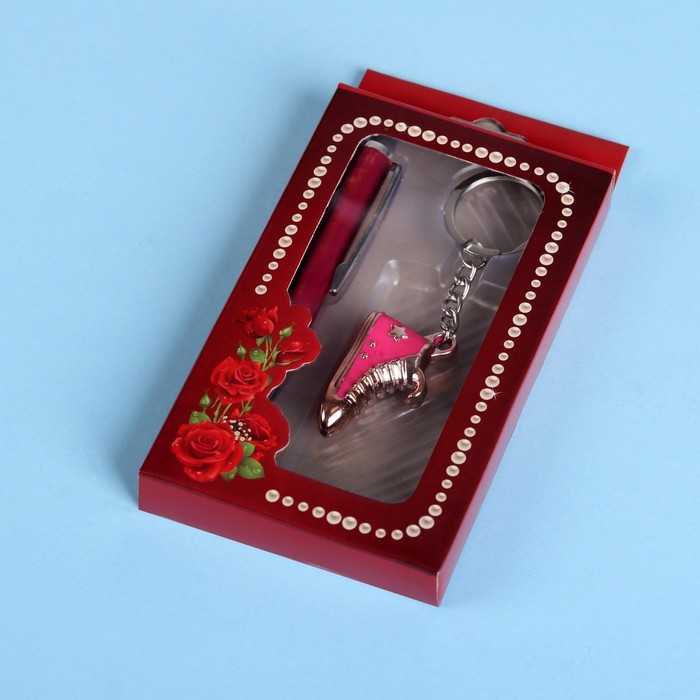 Набор подарочный 2в1 (ручка, брелок ботинок)
Набор подарочный 2в1 (ручка, брелок ботинок)